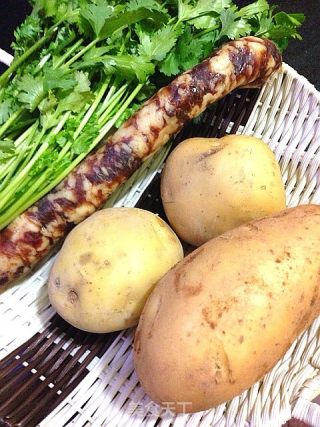 干锅土豆片的做法步骤：1