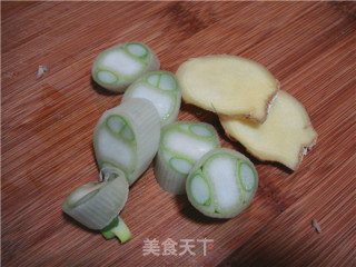 梅菜芯扣肉的做法步骤：5