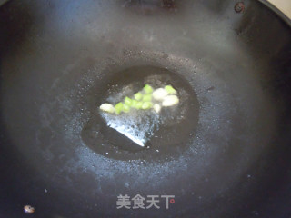 春天的野菜香---酒糟炒蕨菜的做法步骤：4