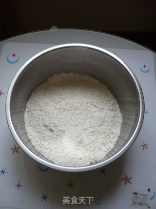 麻将凉皮的做法步骤：1
