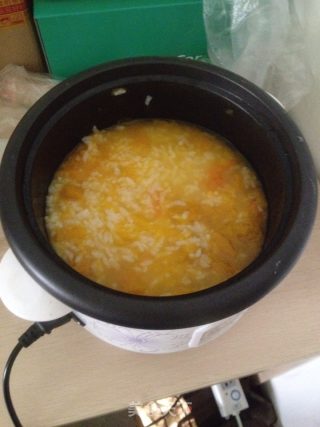 电饭锅煮南瓜稀饭的做法步骤：5