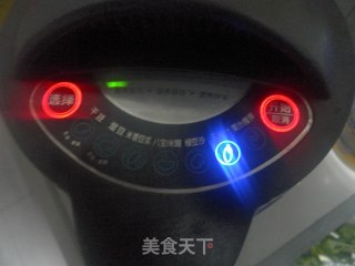 胡萝卜玉米汁的做法步骤：4