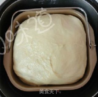 毛毛虫面包的做法步骤：2