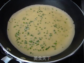 龙虾可丽饼配大豆苗莎拉和萝卜乳的做法步骤：5