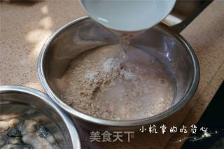 蚵仔煎。蚝仔烙的做法步骤：2