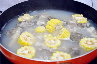 玉米大骨豆浆煲的做法步骤：9