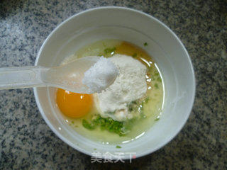 香椿鸡蛋饼的做法步骤：6