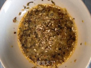 酸菜煎蛋的做法步骤：3