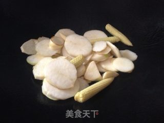 蚝油焖水笋的做法步骤：4