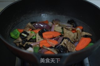 洋葱炒猪肝的做法步骤：5