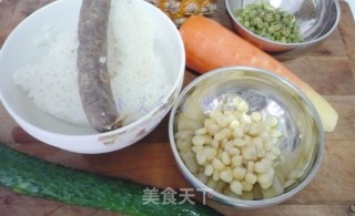 五彩炒饭的做法步骤：1