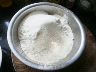 南瓜花式馒头的做法步骤：3