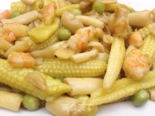 玉米笋鲜菇炒虾仁的做法步骤：11