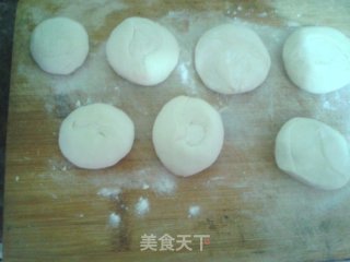 经典馅饼——韭菜盒子的做法步骤：4
