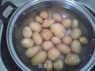 杂烤小土豆的做法步骤：1