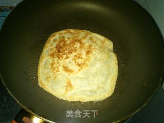 香蕉鸡蛋手抓饼的做法步骤：4