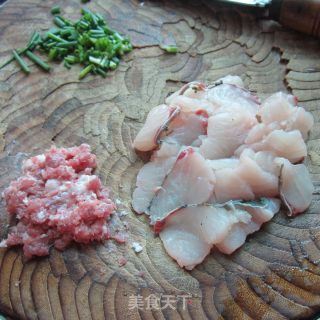 鱼片肉末汤的做法步骤：2