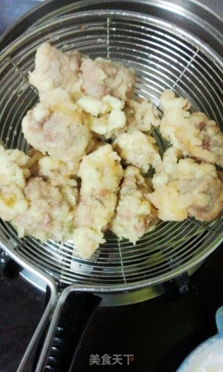 【菠萝咕噜肉】菠萝季不能错过的美味的做法步骤：7