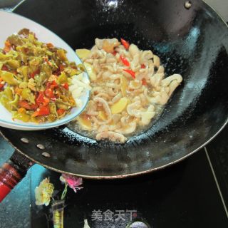 生炒生大肠的做法步骤：8
