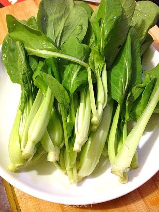 拌油菜的做法步骤：1