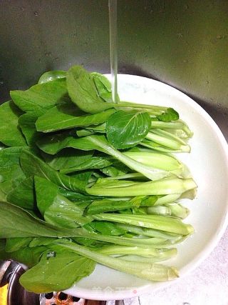拌油菜的做法步骤：2