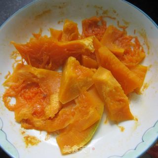 油炸南瓜豆渣饼的做法步骤：2