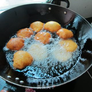 油炸南瓜豆渣饼的做法步骤：9