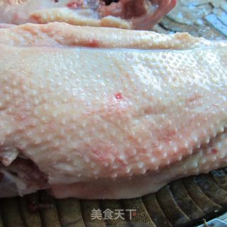 啤酒鹅的做法步骤：2