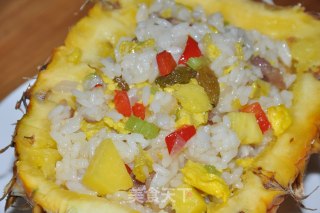 菠萝炒饭的做法步骤：10