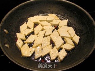 东坡豆腐的做法步骤：1