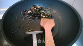 自制葱油的做法步骤：6