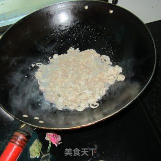 酸辣大肠丝的做法步骤：5