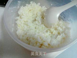 肉松寿司的做法步骤：1