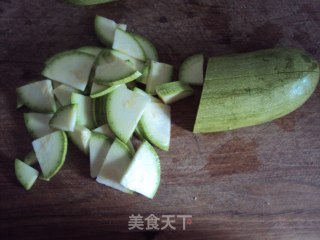 海米西葫芦的做法步骤：2