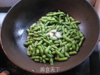 炒毛豆的做法步骤：6
