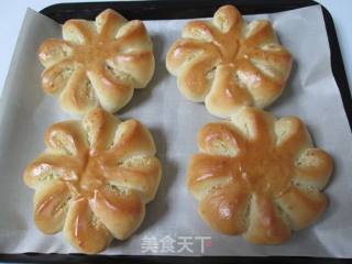 椰蓉面包的做法步骤：16
