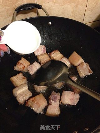 西红柿烧红烧肉的做法步骤：6