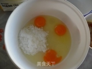 黑芝麻蛋卷的做法步骤：3