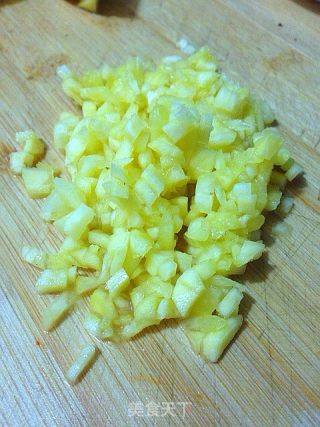 菠萝芝麻枣煳的做法步骤：4