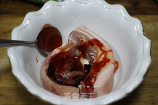 焗蜜汁叉烧肉的做法步骤：2