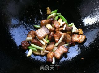 土豆芸豆红烧肉的做法步骤：5