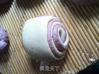 紫暑花卷的做法步骤：2