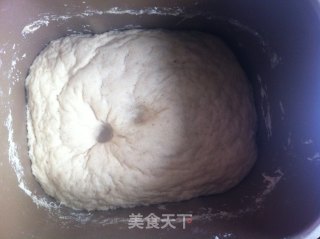 全麦馒头的做法步骤：1