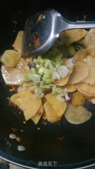 麻辣土豆片的做法步骤：6