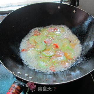 肉花肠丝瓜汤的做法步骤：8