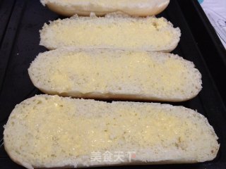 奶香脆爽热狗包的做法步骤：2