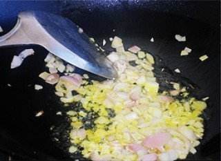 糖醋版蛋包饭的做法步骤：2