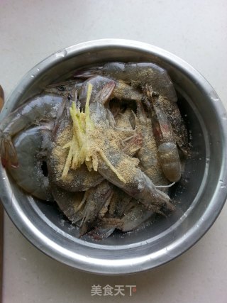 茄汁大虾的做法步骤：2