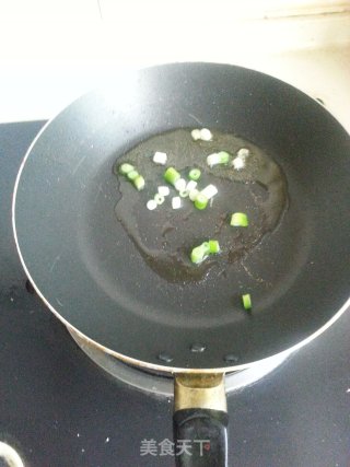 五彩菠萝饭的做法步骤：4