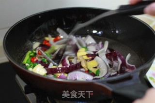 爆炒肥肠的做法步骤：9
